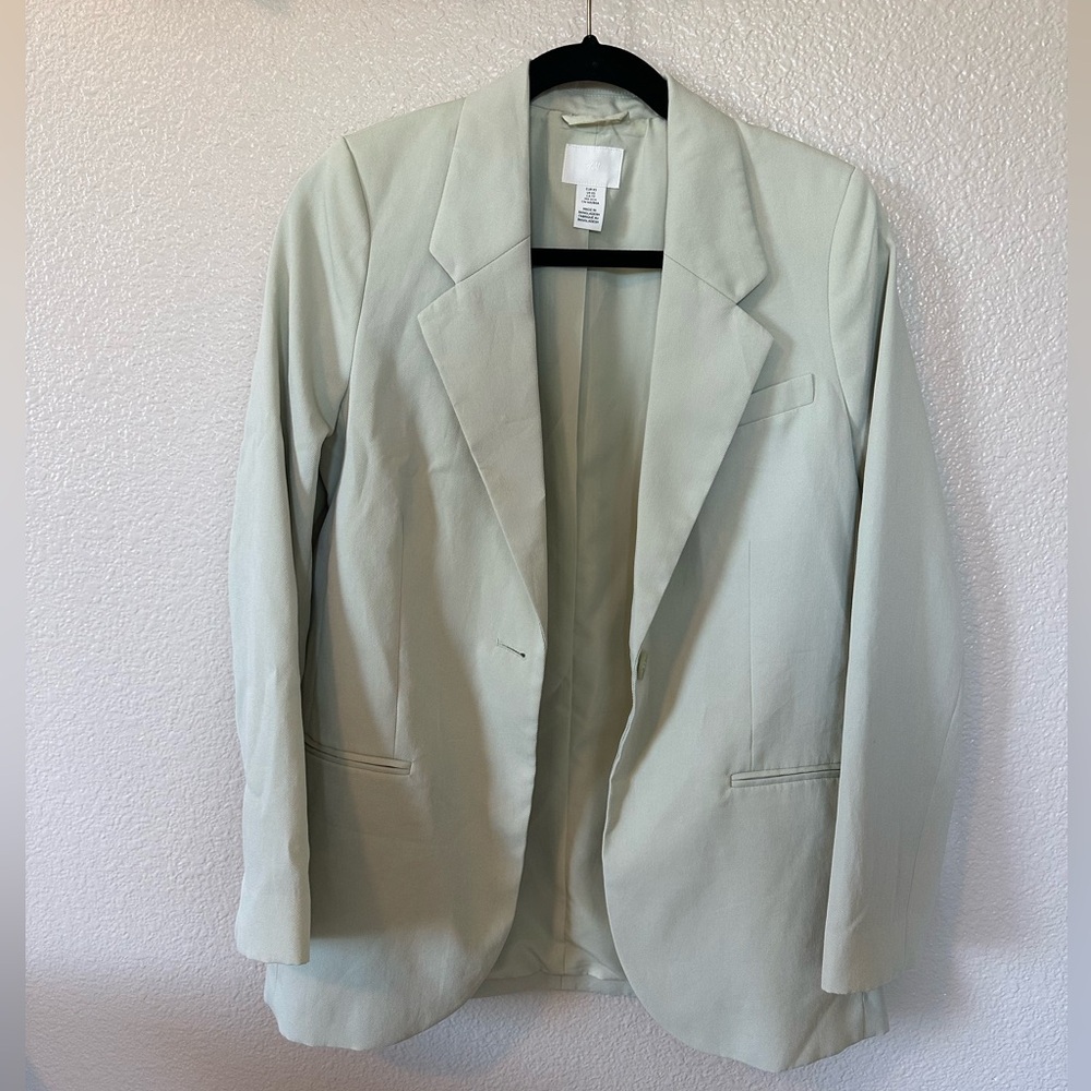 Pale green blazer